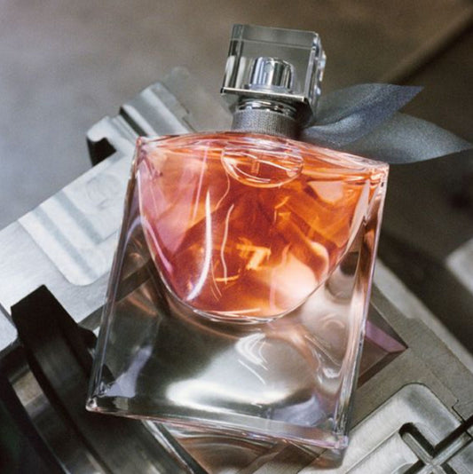 LA VIE EST BELLE  ( LANCÔME )