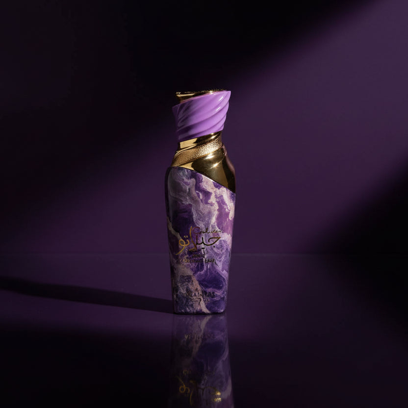 آيس كريم جيلاتو بنكهة الكشمش الأسود (عربيات برستيج)